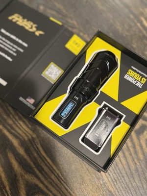 FK IRONS FLUX MAX STEALTH WIRELESS TATTOO MACHINE 3.2 STROKE + SINGLE BATTERY
