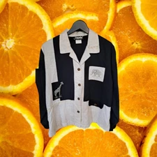 Gepetto Black and White Elephant and Giraffe Button Up Shirt Size Large