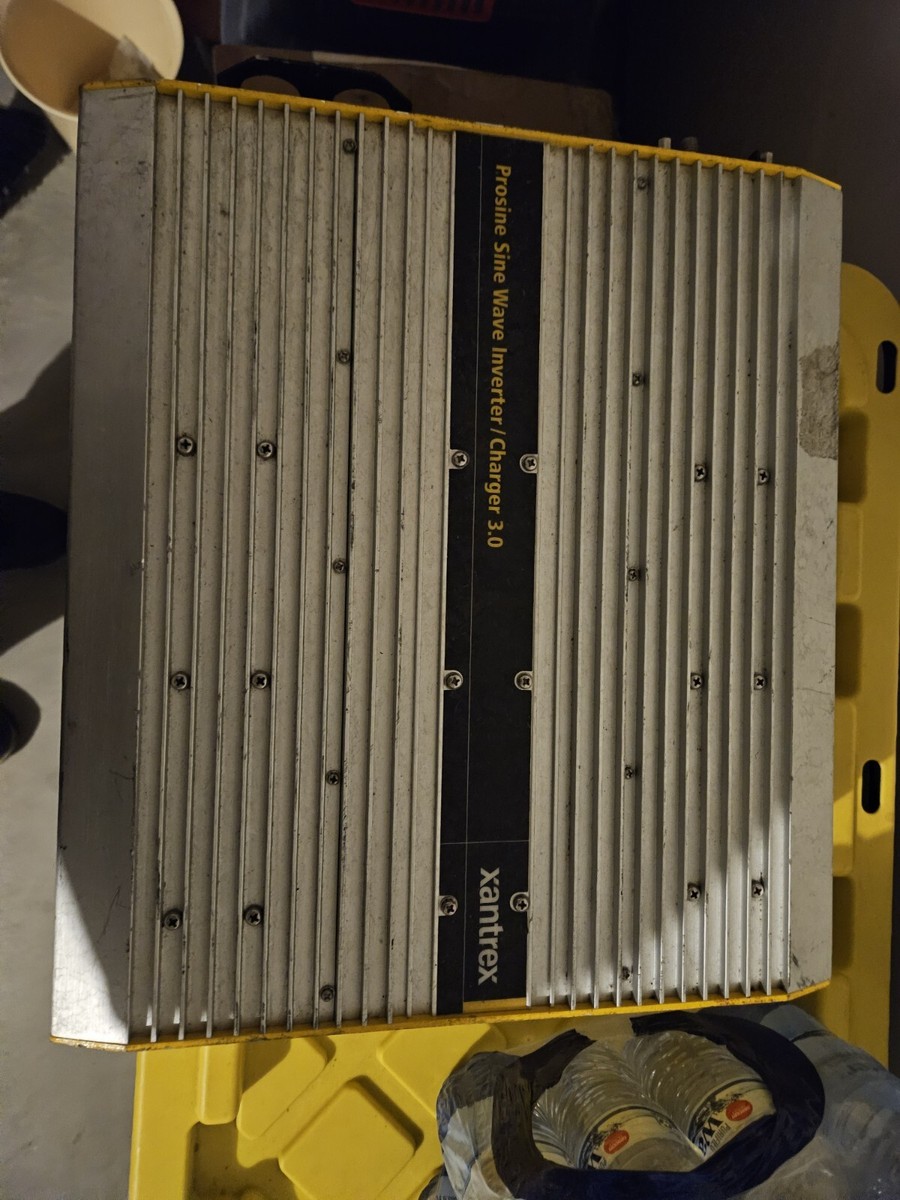 Xantrex ProSine Sine wave 3.0 120 VAC Inverter Charger 3000W Used