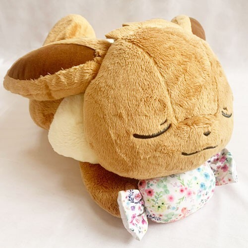 Juguete de peluche Eevee Ichiban kuji Pokemon EIEVUI & Floral Candy Prize A S...
