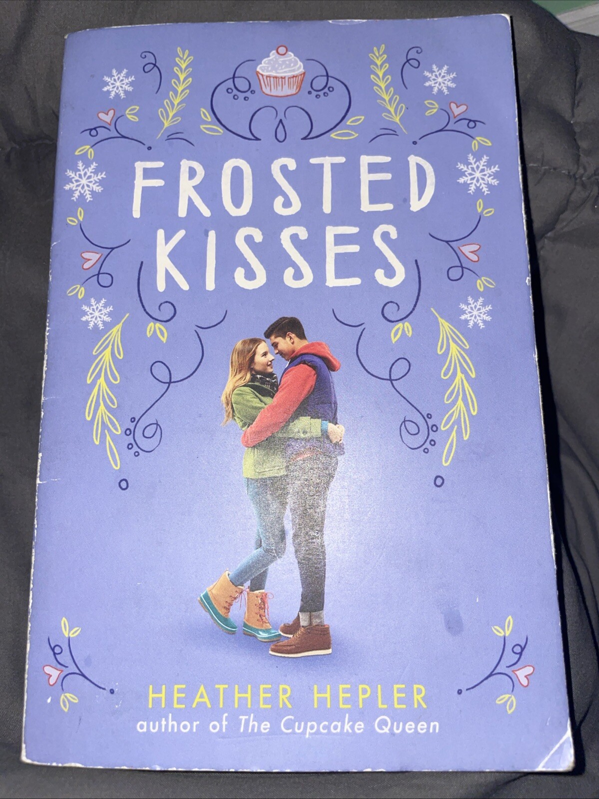 Frosted Kisses - Paperback By Hepler, Heather - VERY GOOD