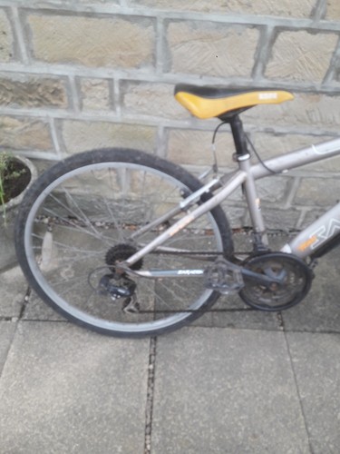 saracen mountain bike - Picture 3 of 6