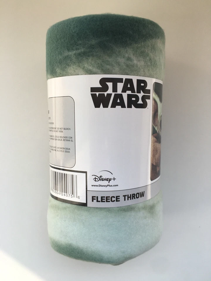 Official Disney Baby Yoda BLANKET 45" x 60" FLEECE THROW - Image 3 of 4