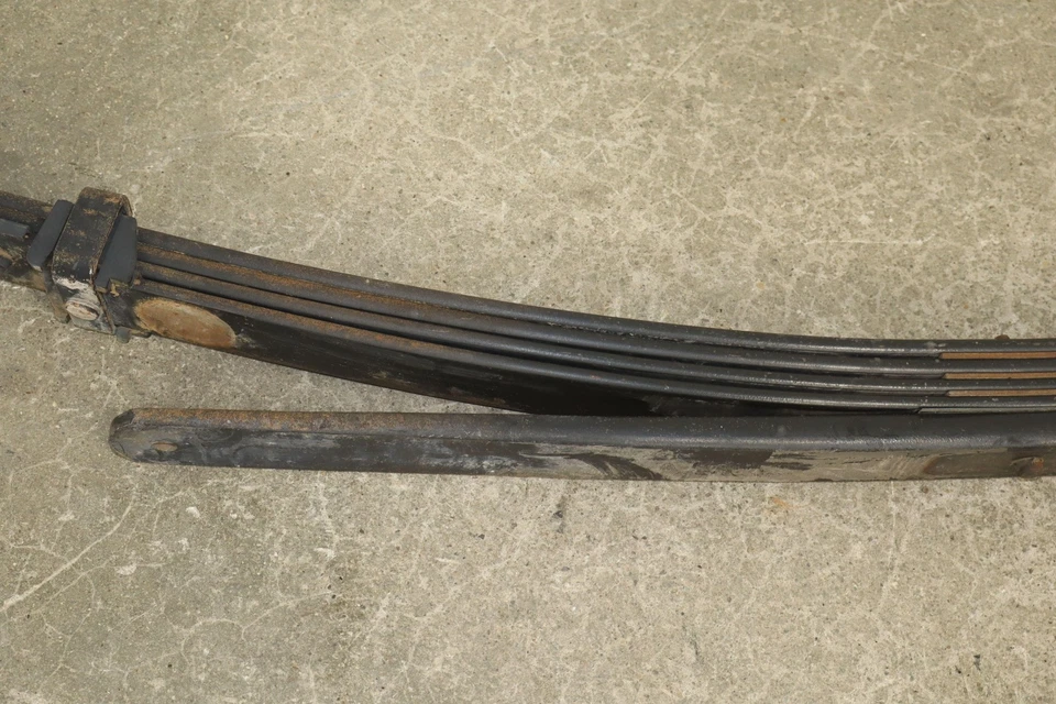 01-10 Chevy GMC 2500HD OEM Rear Leaf Springs Pair Left/Right Southern Foto 4 de 4