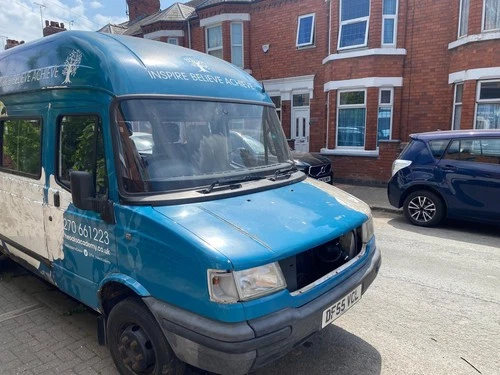 2005 LDV Convoy Minibus – 17 Seater – 44K Miles – Spares and Parts - Best Offer - Picture 1 of 8