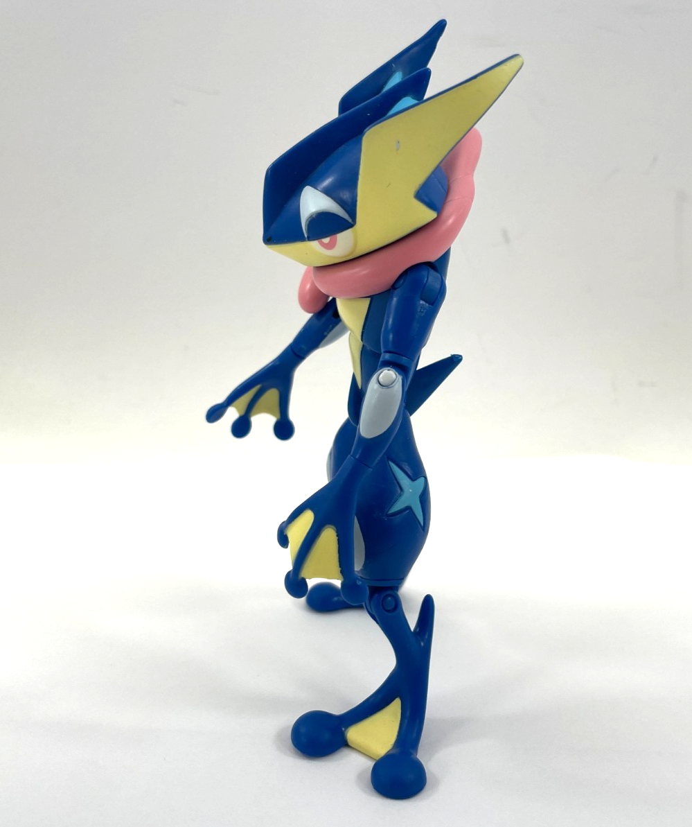 Tomy Greninja Pokemon Action Figure 2016 5