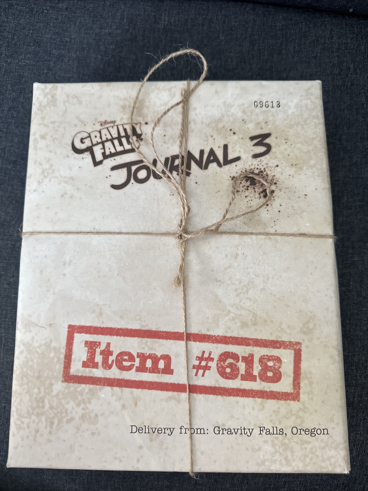 gravity-falls-journal-3-special-black-light-edition-limited-signed