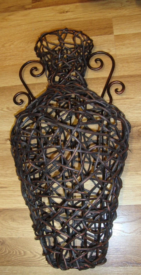 Plantador de parede grande 20,5 x 11" metal e vime tecido aberto em forma de vaso caixa decorativa - Imagem 2 de 4