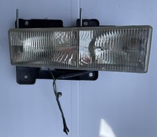 1997 Chevy C K 2500 1500 Silverado Pair Headlights Head Light Brackets Harness