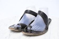 Cydwoq Hand Made in USA Boho Black Thong Leather Sandals Womens Sz 41 11