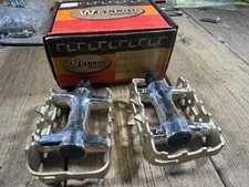 WELLGO Mountain Bike Pedals Flat Platform 9/16 For MTB Mountain NEW