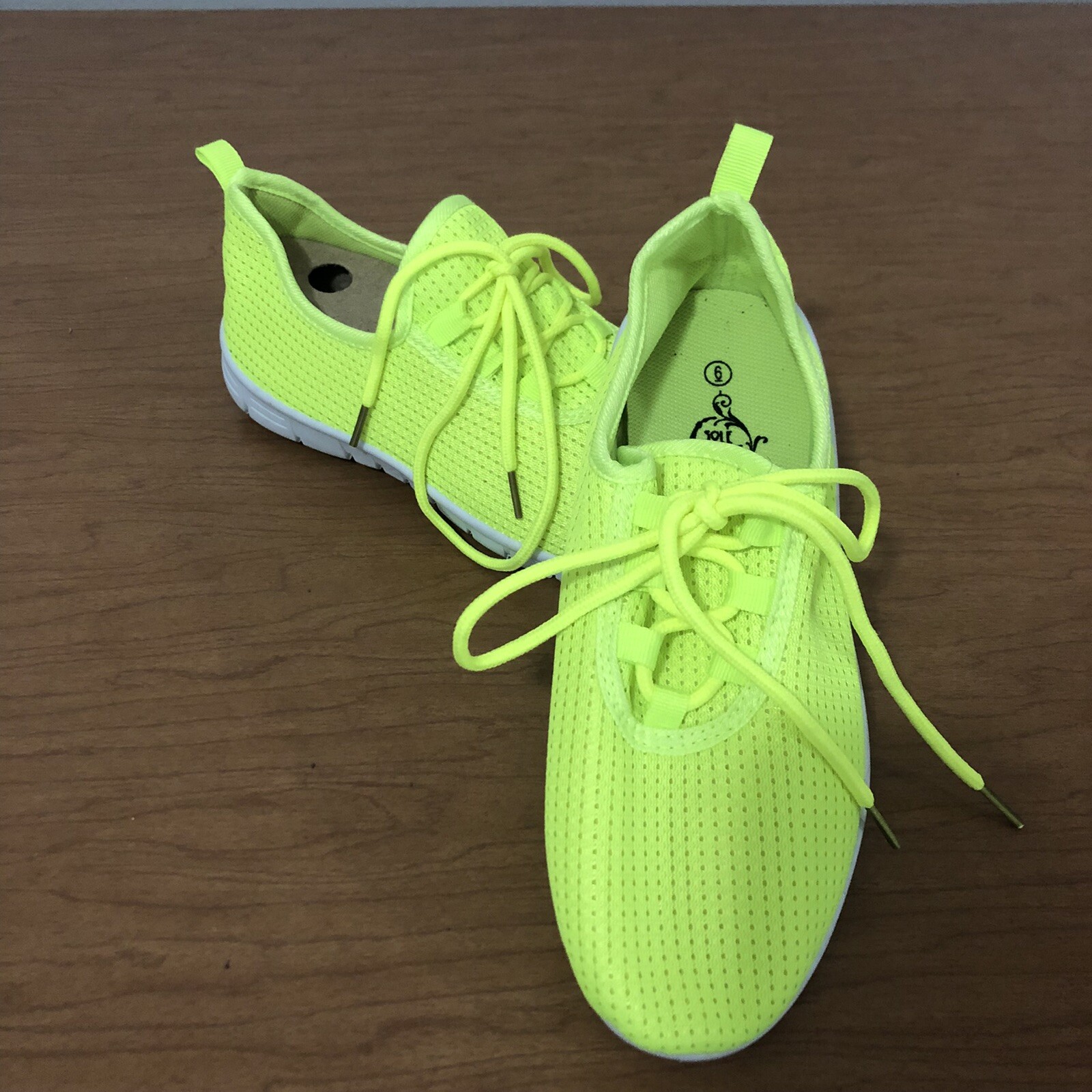 SAOLA Scarpe da tennis donna Sole Mates giallo fluo taglia 6