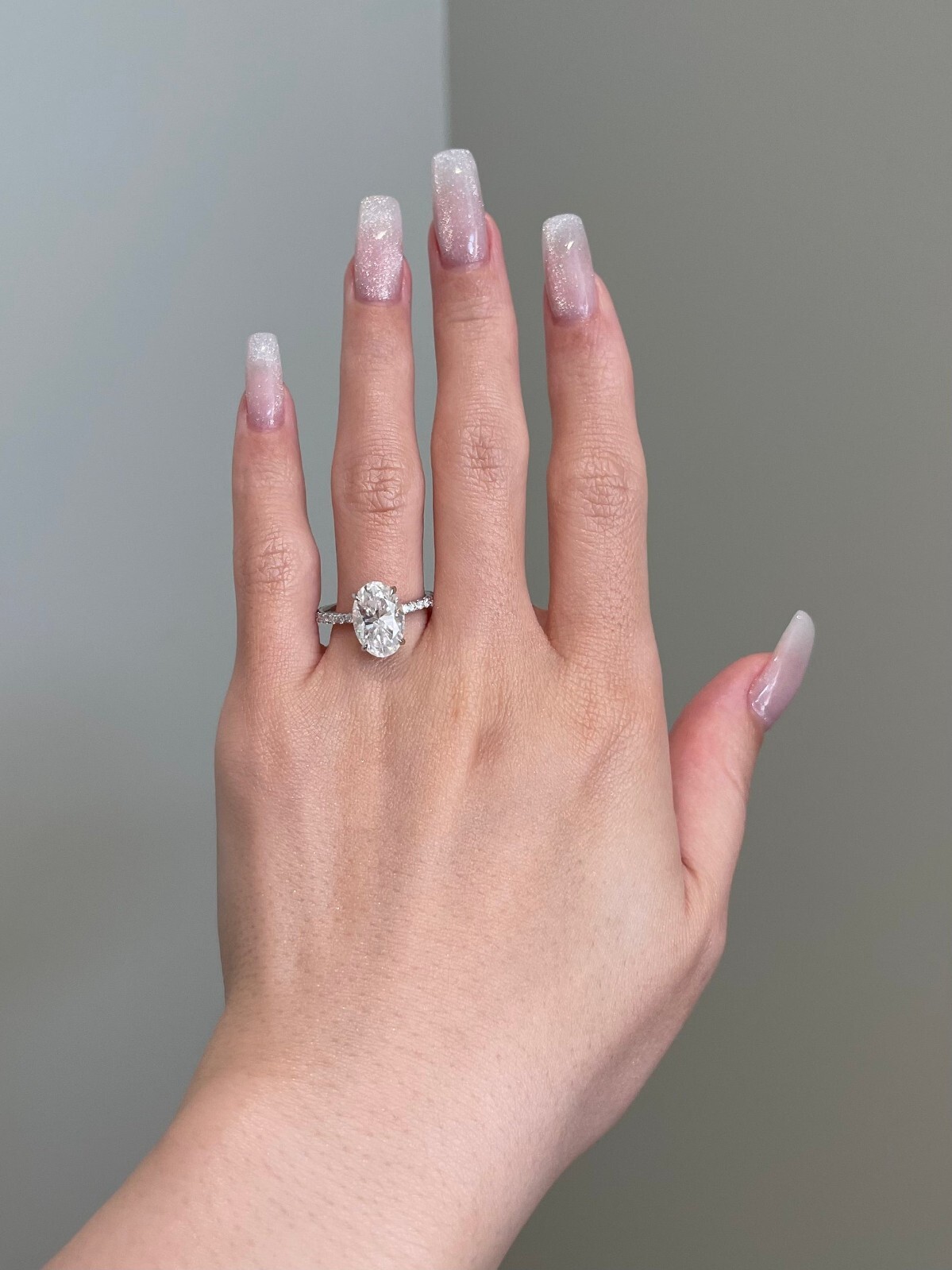 4 CT OVAL & ROUND MOISSANITE SIMULATED DIAMOND 925 STUNNING SILVER ETERNITY RING