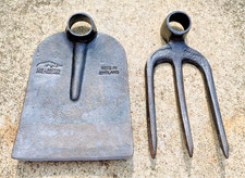 Vintage Chillington Crocodile garden tools Hoe and fork head only