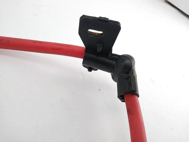 Кабель питания основного аккумулятора для седана BMW 525i 530i E39 подходит для 1996-2003 годов выпуска - Изображение 4 из 4