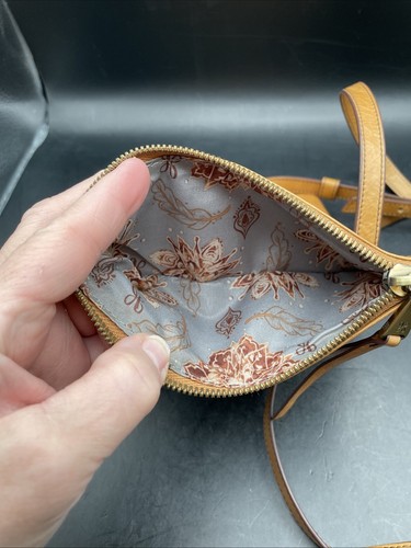Borsa a tracolla piccola Hobo Butterscotch in pelle! Ottime condizioni - molte tasche - Foto 8 di 16