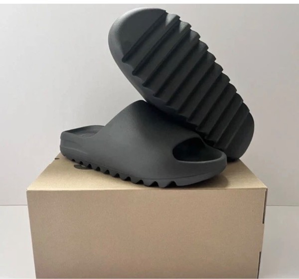 Adidas Yeezy Slide Onyx - Varios Tamaños - (100% Auténtico) HQ6448 3