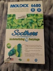 Moldex Soothers 6680 Uncorded Disposable  Earplugs 200 Pairs