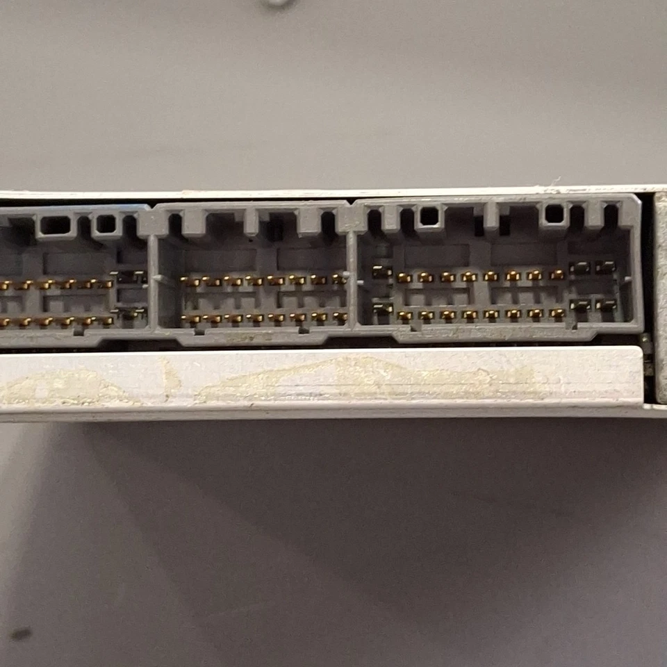 Toyota Corolla 1993-1994 ECU ECM 89661-02090 Foto 3 de 4