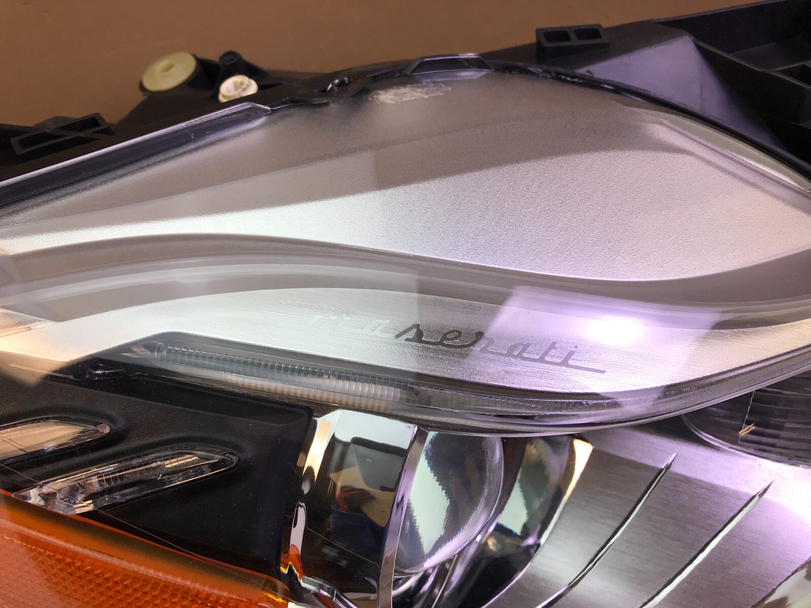 PERFECT 2014-2017 MASERATI QUATTROPORTE RIGHT RH HEADLIGHT HID XENON CHROME OEM