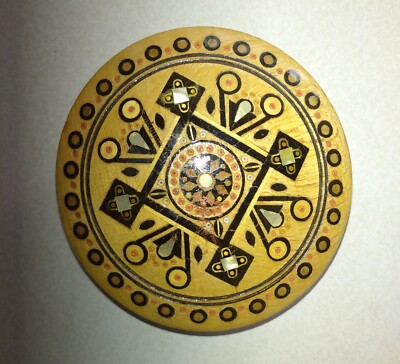 Vintage FOLK ART Wooden BOX in the national Carpathian style