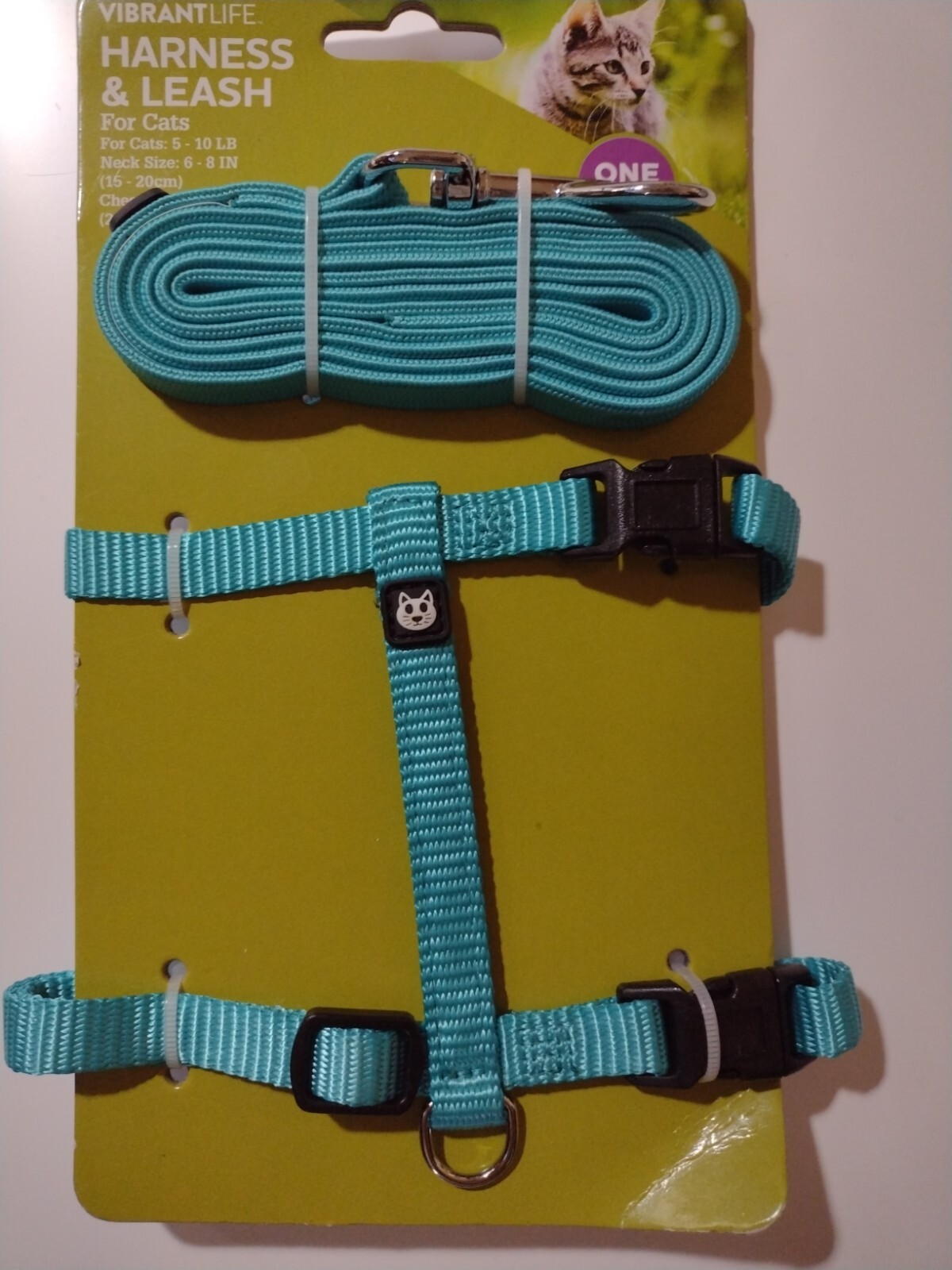 vibrant life harness and leash for cats