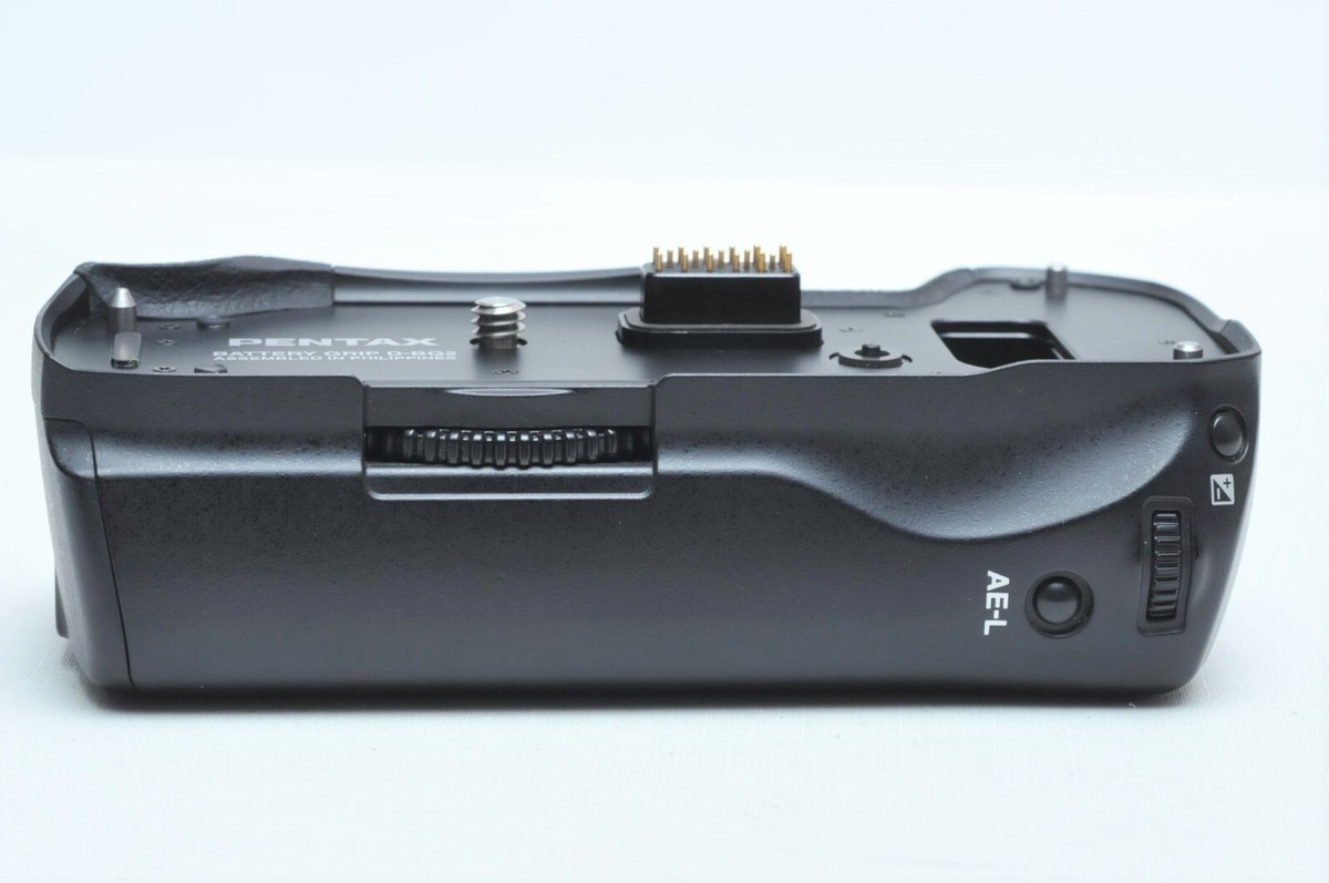 Pentax OEM D-BG2 Battery Grip for K20D K10D | eBay