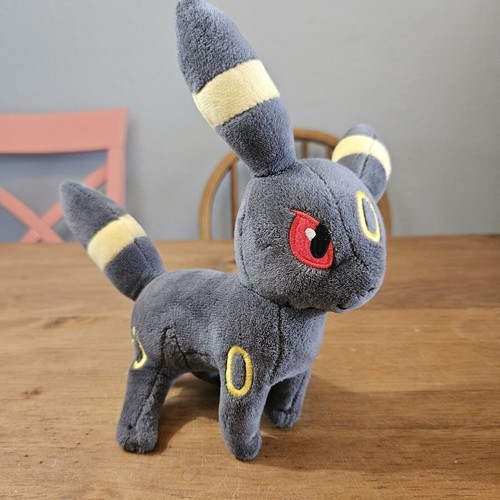 Pokemon Umbreon Plush Toy/Collectible Soft Toy Doll Yellow Stripes Red Eyes