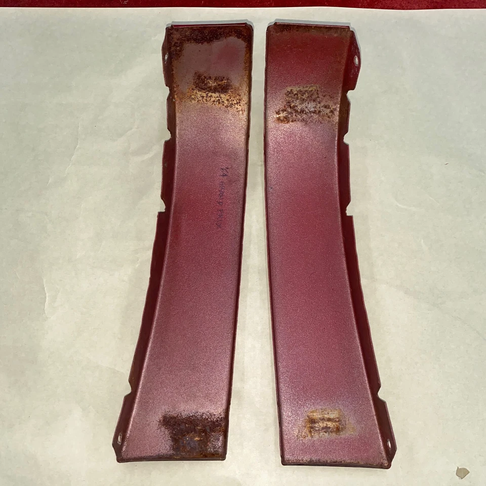 Pontiac Grand Prix 1964 panel de relleno de asiento trasero derecho y derecho original GM OEM Foto 2 de 3