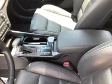 Console Front Floor One Piece Armrest Fits 17-19 CADENZA 4660441