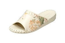 Pansy 9306 Lady's Hand-Knitted Antibacterial Room Slippers, Ivory, Size L