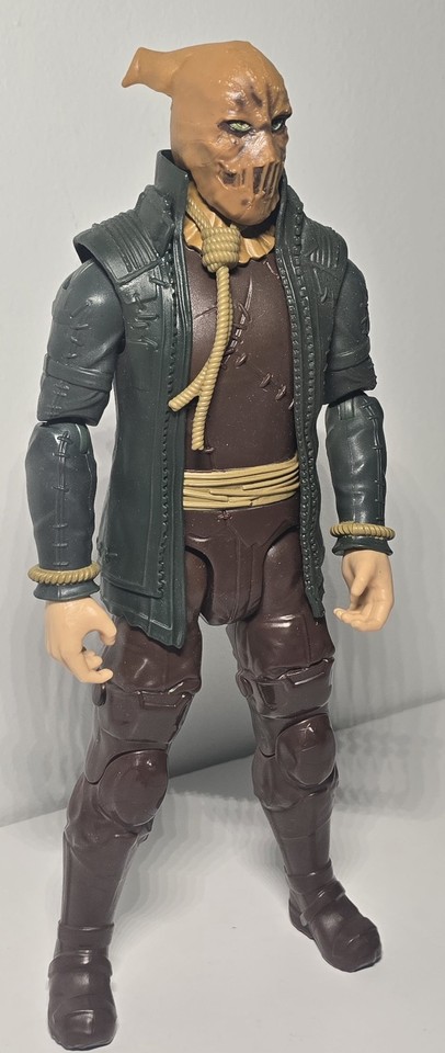 2019-scarecrow-true-moves-12-dc-action-figure-batman-80-years-mission