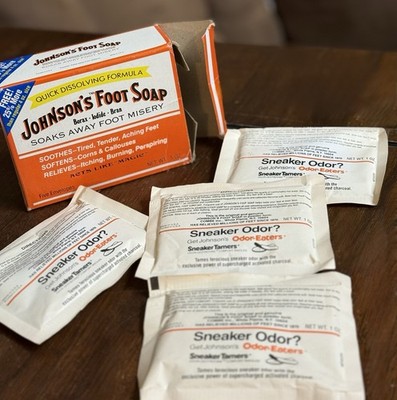 JOHNSON'S Vintage Foot Soap Soak Powder 4 Packets