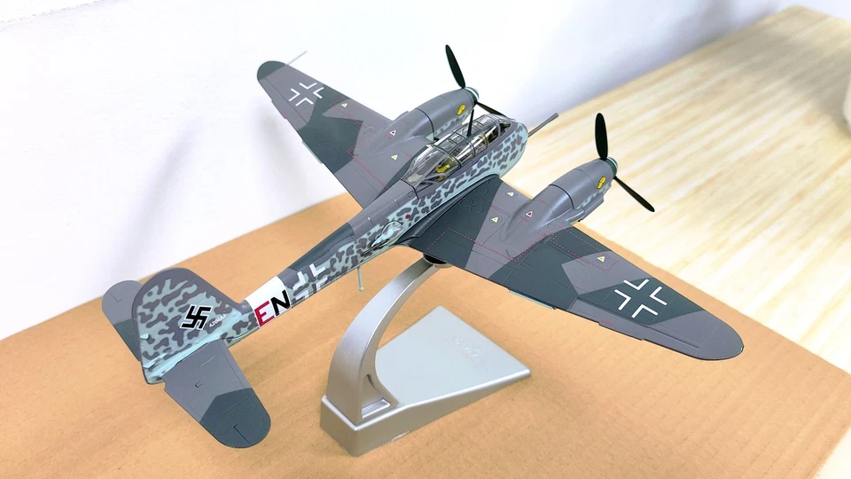 Corgi1/72 Messerschmitt Me 410A-1/U4 Hornet Heavy Fighter AA29701 Finished Model - Image 4 of 4