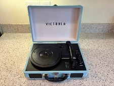 Victrola Journey Bluetooth Portable Suitcase Record Player   Built-in Speakers