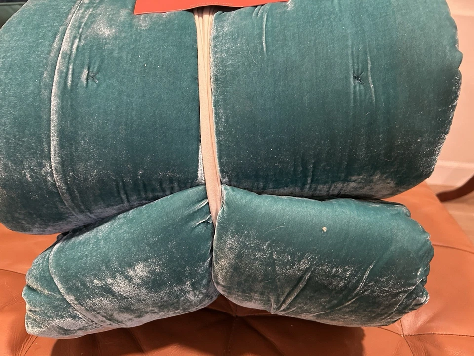 Edredón acolchado de terciopelo verde azulado Opalhouse - Nuevo, completo/queen Foto 2 de 4