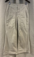 American Eagle Baggy Cargo Pants Women s Size 2 Short