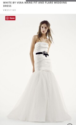 vera wang fit and flare wedding dress Green Lily Orrie Midi Dress main image 0
