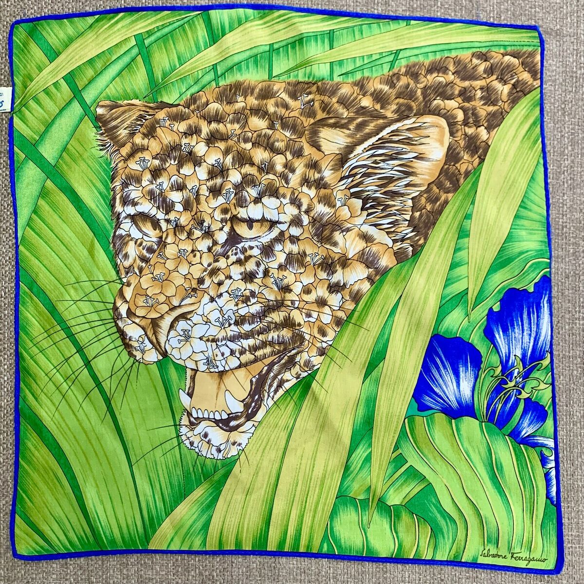 SALVATORE FERRAGAMO FLORAL TIGER SQUARE Silk scarf 15 in SALVATORE FERRAGAMO FLORAL TIGER SQUARE Silk scarf 15 in