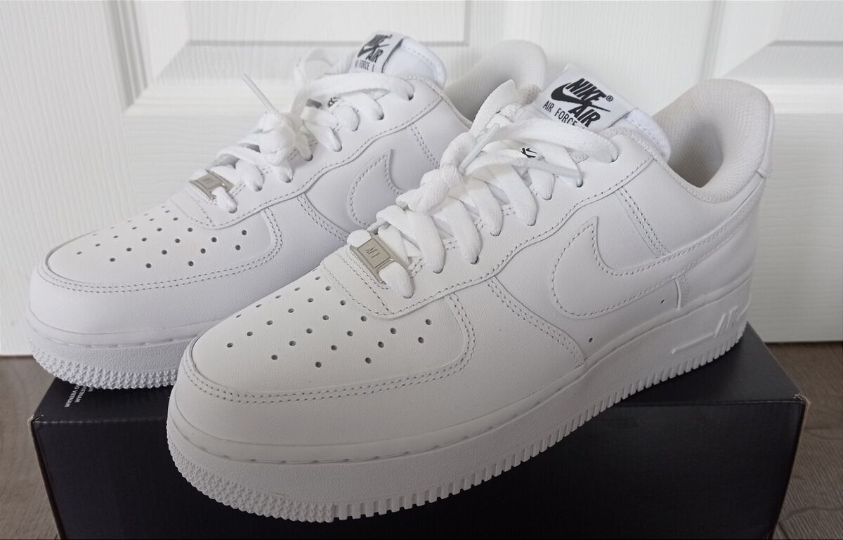 Nike Air Force 1 '07 FlyEase White Trainers New DX5883-100 Nike Air Force 1 '07 FlyEase White Trainers New DX5883-100