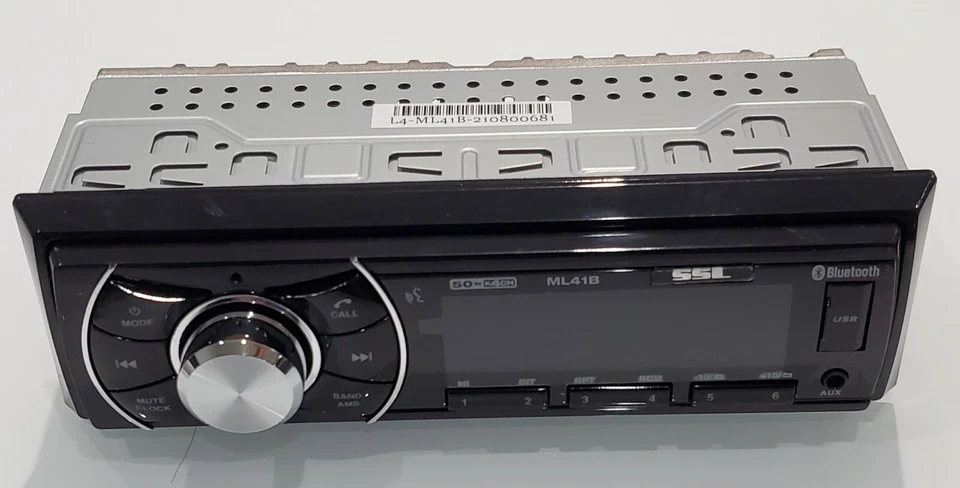 SSL Ml41B BLUETOOH MP3-COMPATIBLE DIGITAL MEDIA FM RECEIVER 200WATTS - Image 2 of 4