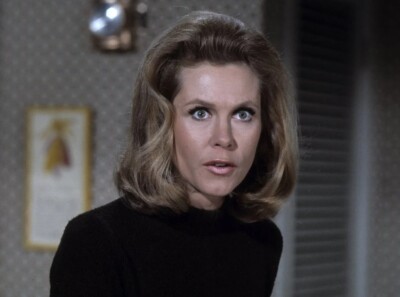 Elizabeth Montgomery as Samantha TV Series BEWITCHED Picture Photo Print 5''x7''