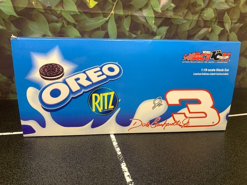 DIECAST ACTION #3 DALE EARNHARDT JR. OREO/RITZ 2002 MONTE CARLO 1:18 - Picture 2 of 19