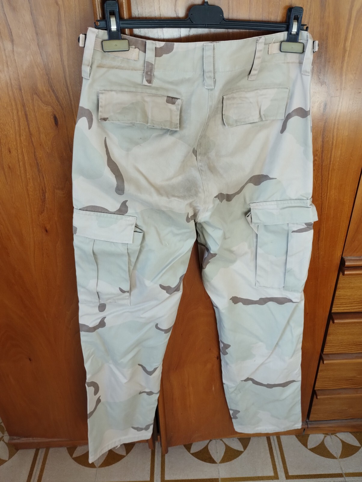 BDU cargo pants size M W31 L34 distressed desert camo heavy-duty used-image