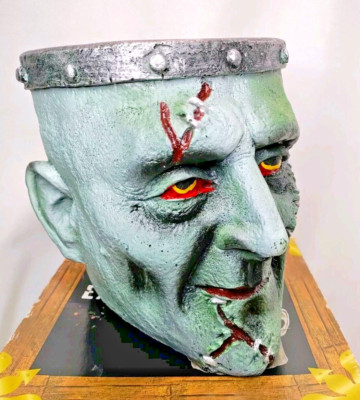 Monster Mansion Dip Head: Lab Experiment with Box halloween chips candy bowl