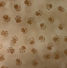 7/8 Yard Paw Prints 44 Wide 100 Cotton