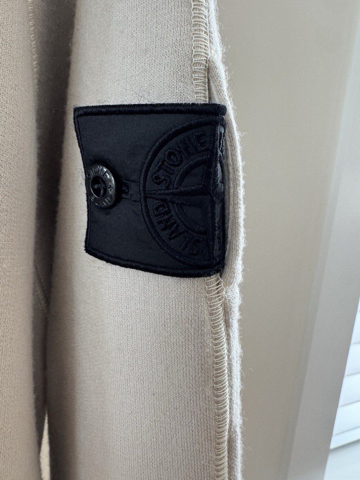 Stone Island Shadow Project logo-patch hoodie Cre… - image 6