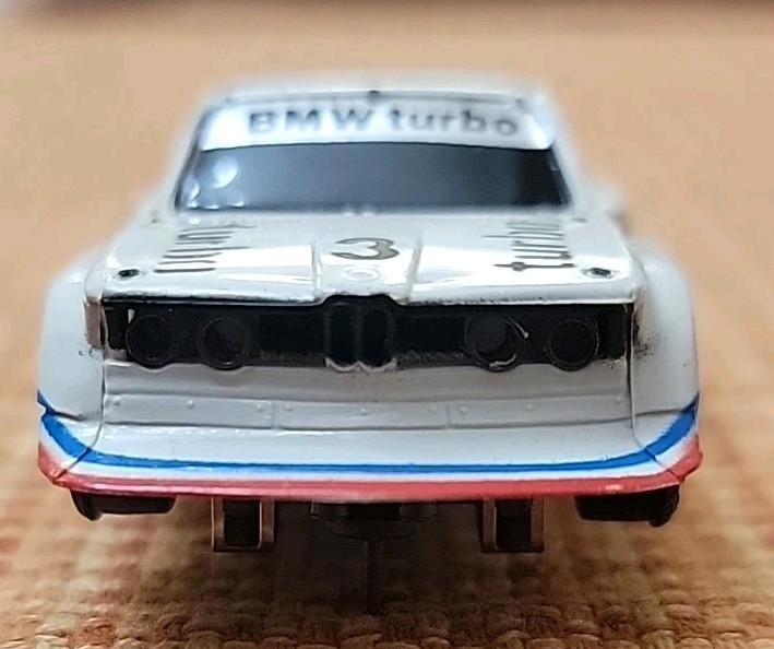 Picture 2 of 6