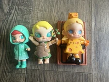 Pop Mart Molly Kennyswork Lot  of (3) Figures