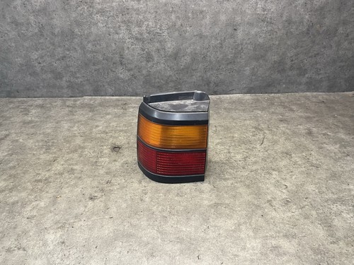 VW Passat 35i B3 Rücklicht Rückleuchte Links #33567